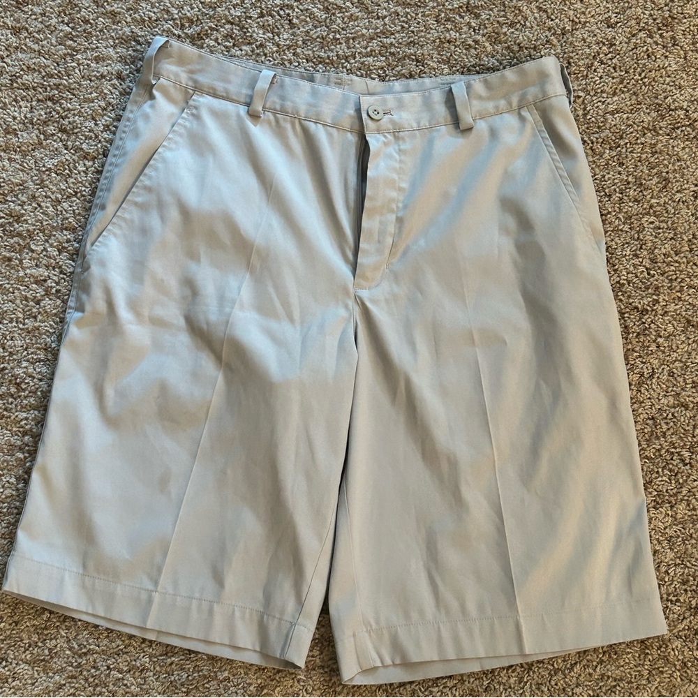Nike Golf Shorts 30 Waist
